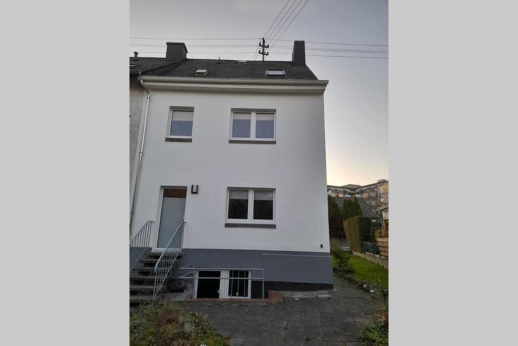 Hinter Burg, Haus Mit Garten Mayen Exterior photo